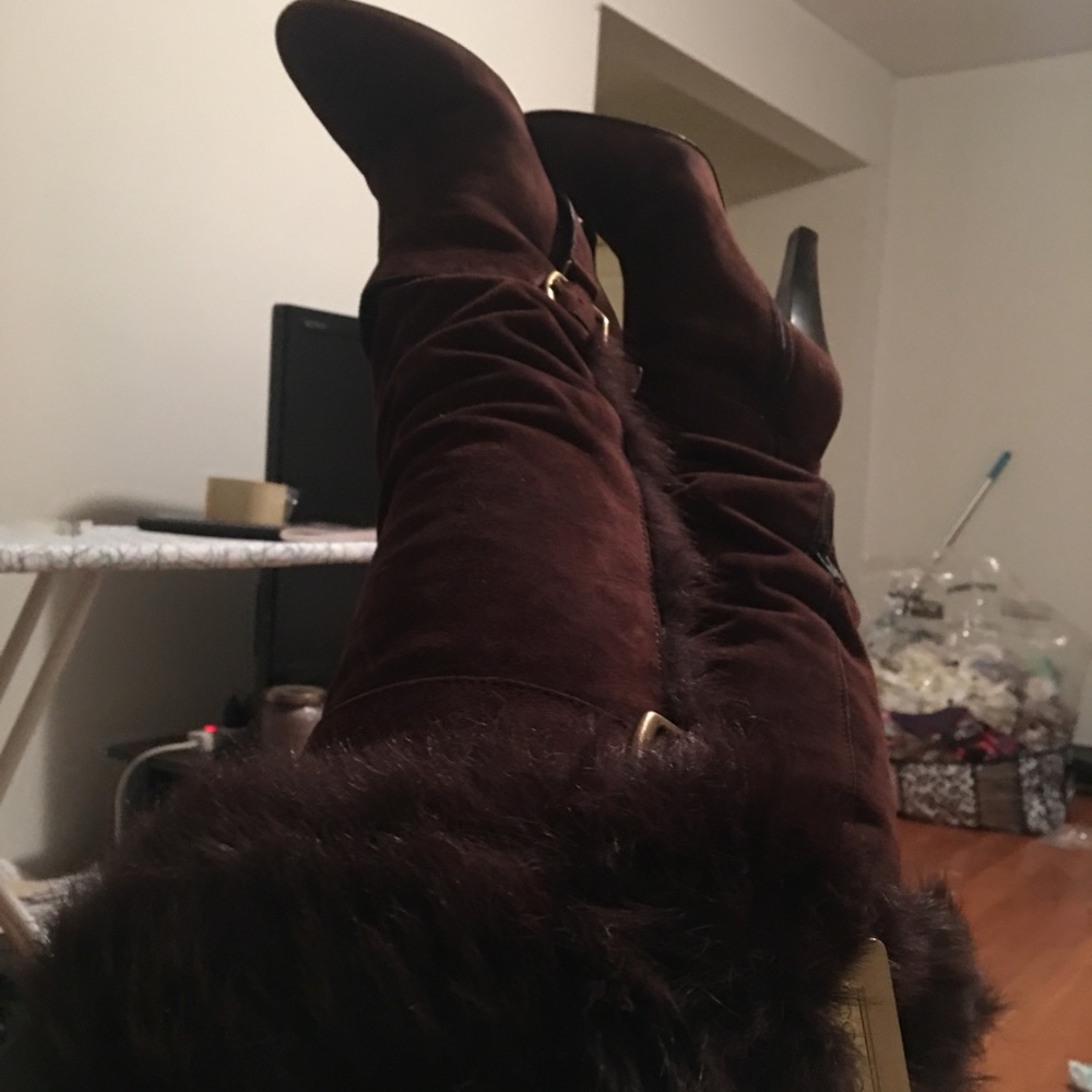 Authentic Coach Boots - Picture 4 of 9